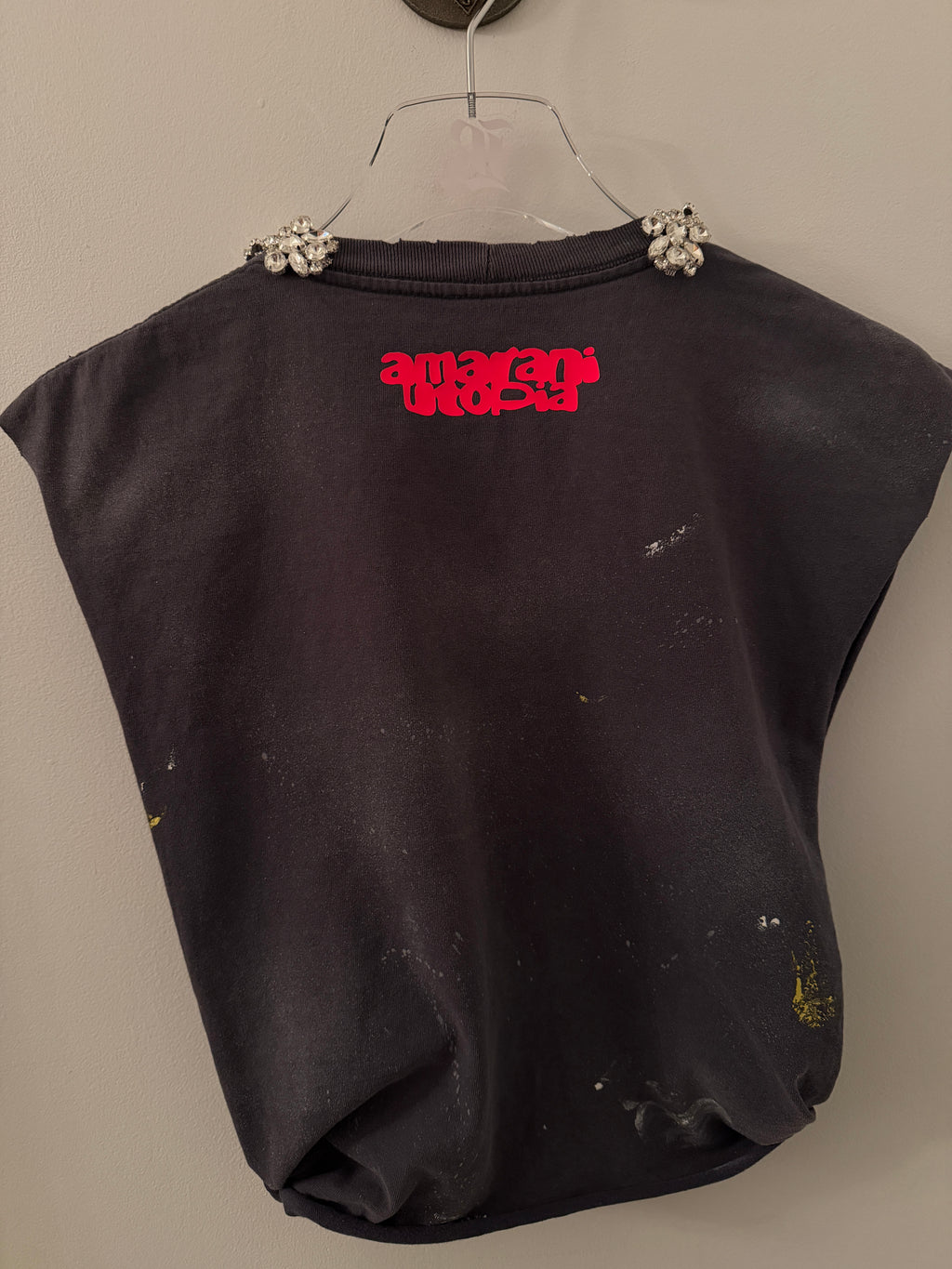 A UTOPIA FADE TANK